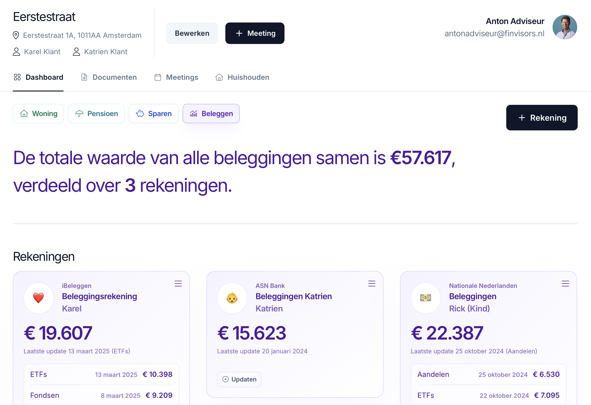 Adviseur dashboard met beleggingsoverzicht van de klant